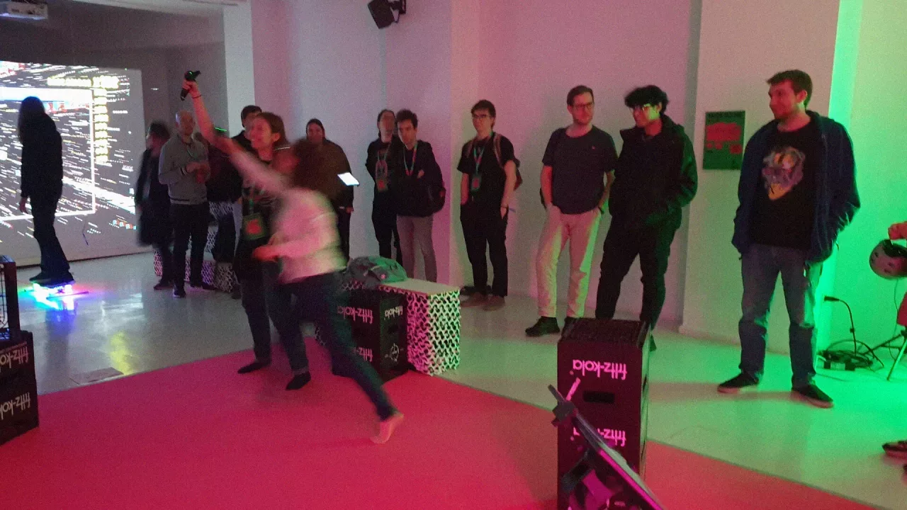 Non-Virtual Reality Games
