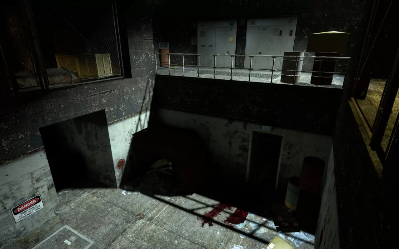 Half-Life 2: Year Long Alarm